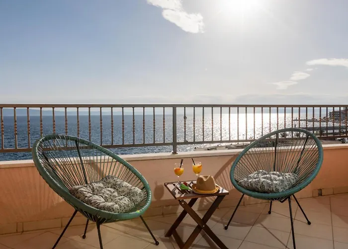 Waterfront Roko 2 דירה