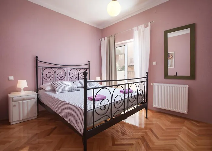 Waterfront Roko 2 * פודגורה